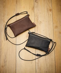 MR.OLIVE E.O.I ミスターオリーブ / WATER PROOF LIGHT LEATHER 2WAY MINI SACOCHE / ME683