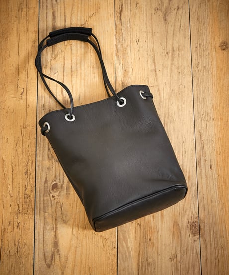 MR.OLIVE E.O.I ミスターオリーブ / WATER PROOF WASHABLE LEATHER / 2WAY SMALL CYLINDER BAG / ME653