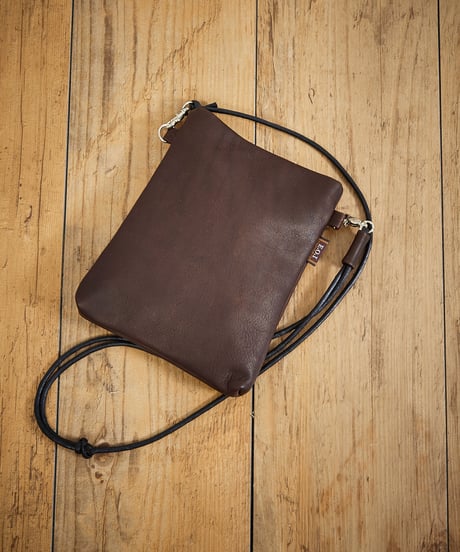 MR.OLIVE E.O.I ミスターオリーブ / WATER PROOF WASHABLE LEATHER / TINY SACOCHE / ME679