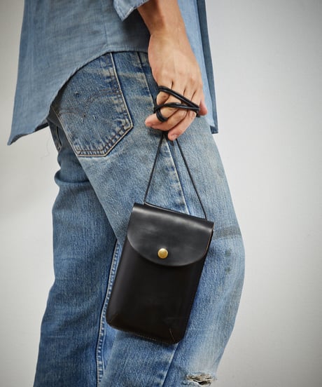 MR.OLIVE E.O.I ミスターオリーブ / HORWEEN CHROMEXCEL LEATHER / 2POCKET SACOCHE / ME686H