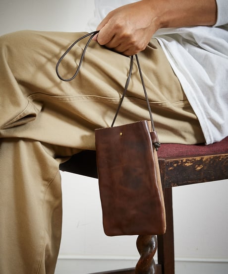 MR.OLIVE E.O.I ミスターオリーブ / HORWEEN CHROMEXCEL LEATHER / TINY SACOCHE / ME682H