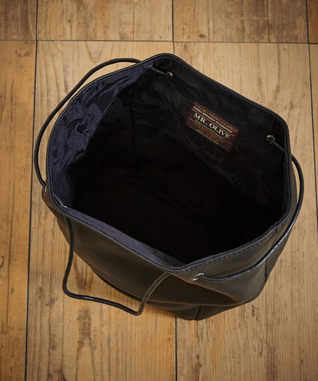 MR.OLIVE E.O.I ミスターオリーブ /WATER PROOF WASHABLE LEATHER / 2WAY DRAWSTRING POUCH / ME697