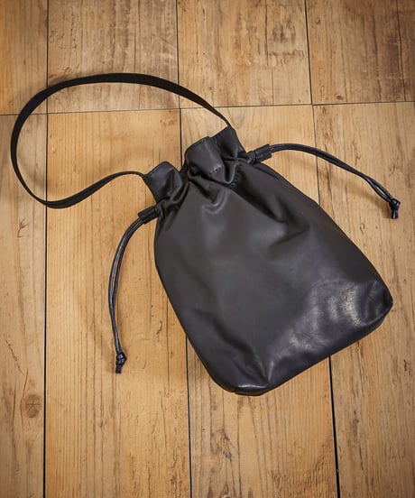 MR.OLIVE E.O.I ミスターオリーブ / WATER PROOF LIGHT LEATHER / DRAWSTRING BAG / ME698