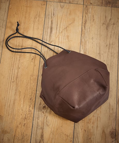 MR.OLIVE E.O.I ミスターオリーブ /WATER PROOF WASHABLE LEATHER / 2WAY DRAWSTRING POUCH / ME697