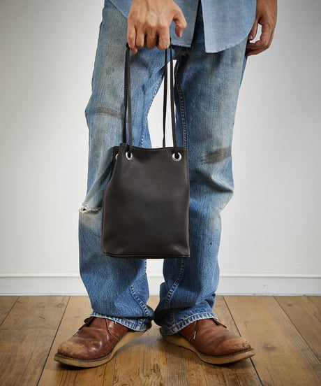 MR.OLIVE E.O.I ミスターオリーブ / WATER PROOF WASHABLE LEATHER / 2WAY SMALL CYLINDER BAG / ME653