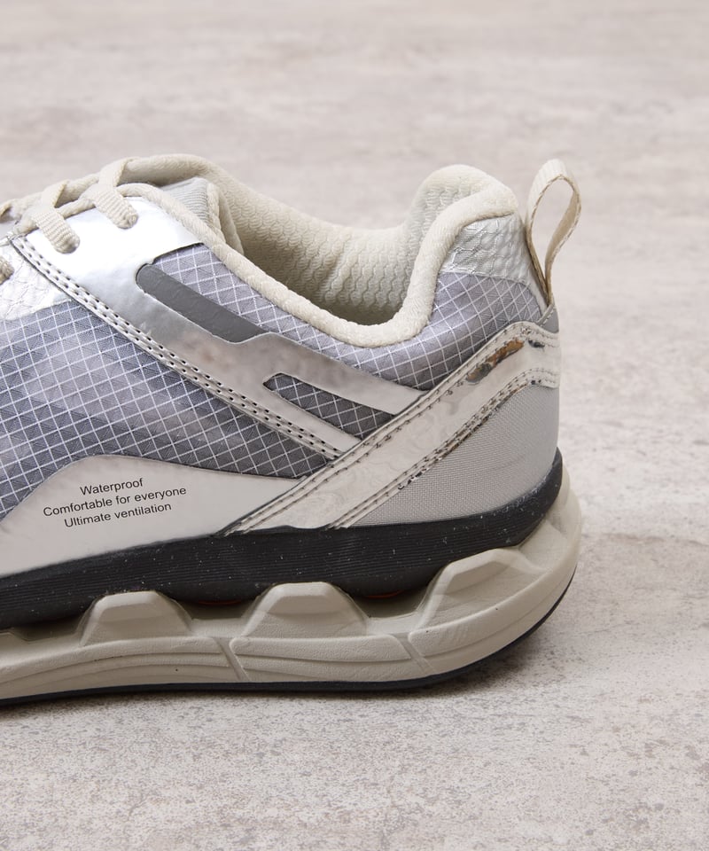 MOISTHROUGH360 モイスルー360 / VENTIRIS MT 特許取得・通気防水