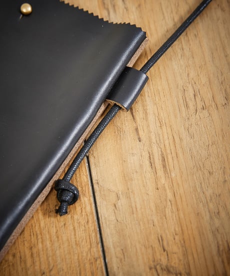MR.OLIVE E.O.I ミスターオリーブ / HORWEEN CHROMEXCEL LEATHER / TINY SACOCHE / ME682H
