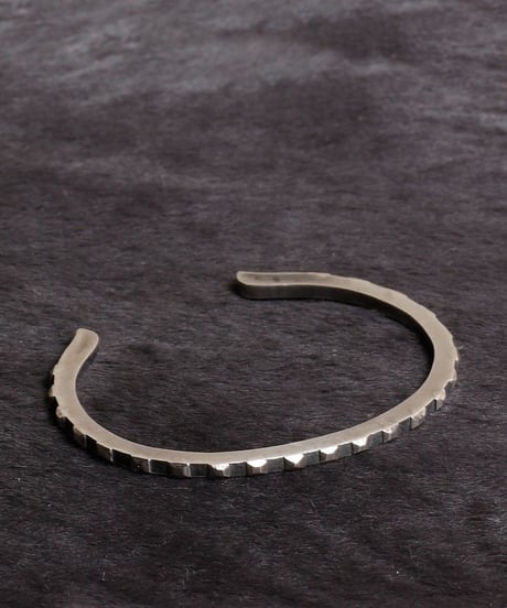 HARIM ハリム / Nail Heads Bangle SILVER / HRA025SV