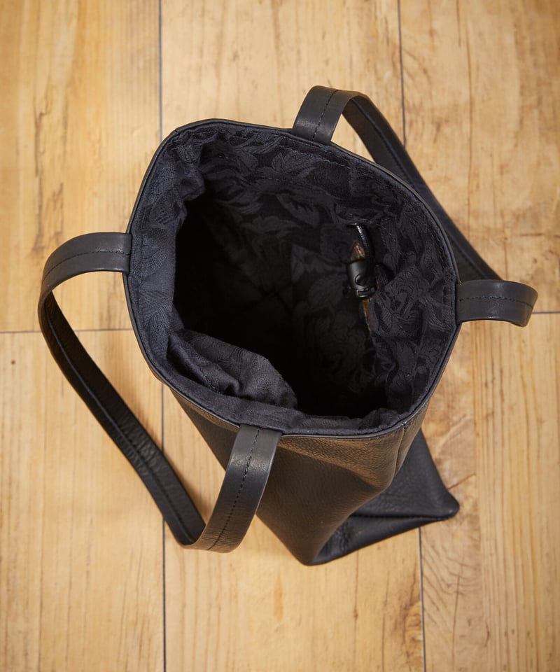m*i様 MR.OLIVE E.O.I ボディバッグ BLACK ミスターオリー MR.OLIVE E.O.I ミスターオリーブ / WATER PROOF WASHABLE