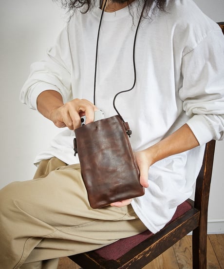 MR.OLIVE E.O.I ミスターオリーブ / HORWEEN CHROMEXCEL LEATHER / TINY SACOCHE / ME682H