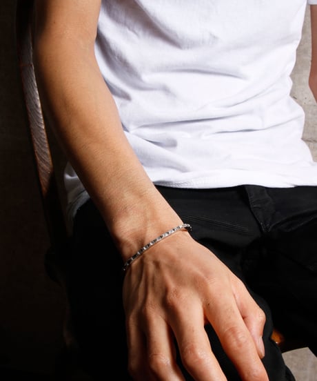 HARIM ハリム / Nail Heads Bangle SILVER / HRA025SV