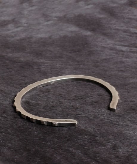 HARIM ハリム / Nail Heads Bangle SILVER / HRA025SV