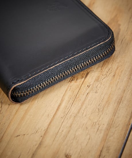 MR.OLIVE E.O.I ミスターオリーブ / HORWEEN CHROMEXCEL LEATHER / COMPACT ZIP WALLET / ME123H