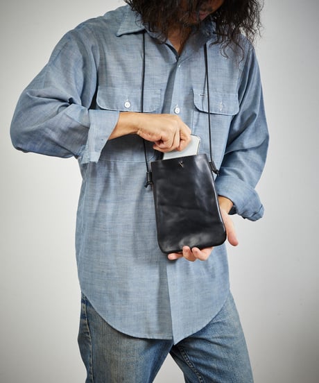 MR.OLIVE E.O.I ミスターオリーブ / HORWEEN CHROMEXCEL LEATHER / TINY SACOCHE / ME682H