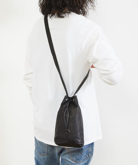 MR.OLIVE E.O.I ミスターオリーブ / WATER PROOF LIGHT LEATHER / DRAWSTRING MINI SHOULDER BAG / ME684