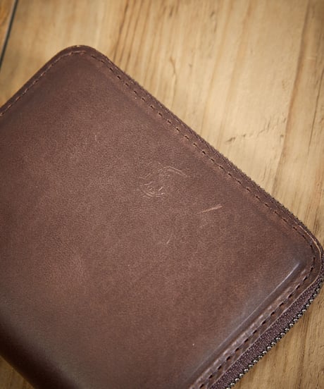 MR.OLIVE E.O.I ミスターオリーブ / HORWEEN CHROMEXCEL LEATHER / COMPACT ZIP WALLET / ME123H