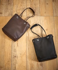MR.OLIVE E.O.I ミスターオリーブ / WATER PROOF WASHABLE LEATHER / 2WAY SMALL CYLINDER BAG / ME653