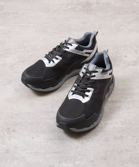 MOISTHROUGH360 モイスルー360 / VENTIRIS 特許取得・通気防水システム採用 ×71 MICHAELコラボレーションモデル / MC243F004 公式通販