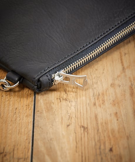 MR.OLIVE E.O.I ミスターオリーブ / WATER PROOF WASHABLE LEATHER / ZIPPER SMALL SACOCHE / ME680