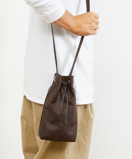MR.OLIVE E.O.I ミスターオリーブ / WATER PROOF LIGHT LEATHER / DRAWSTRING MINI SHOULDER BAG / ME684