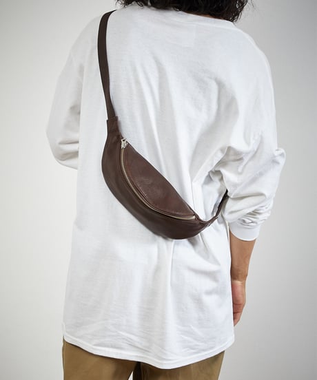 MR.OLIVE E.O.I ミスターオリーブ / WATER PROOF WASHABLE LEATHER / SMALL BODY BAG / ME681