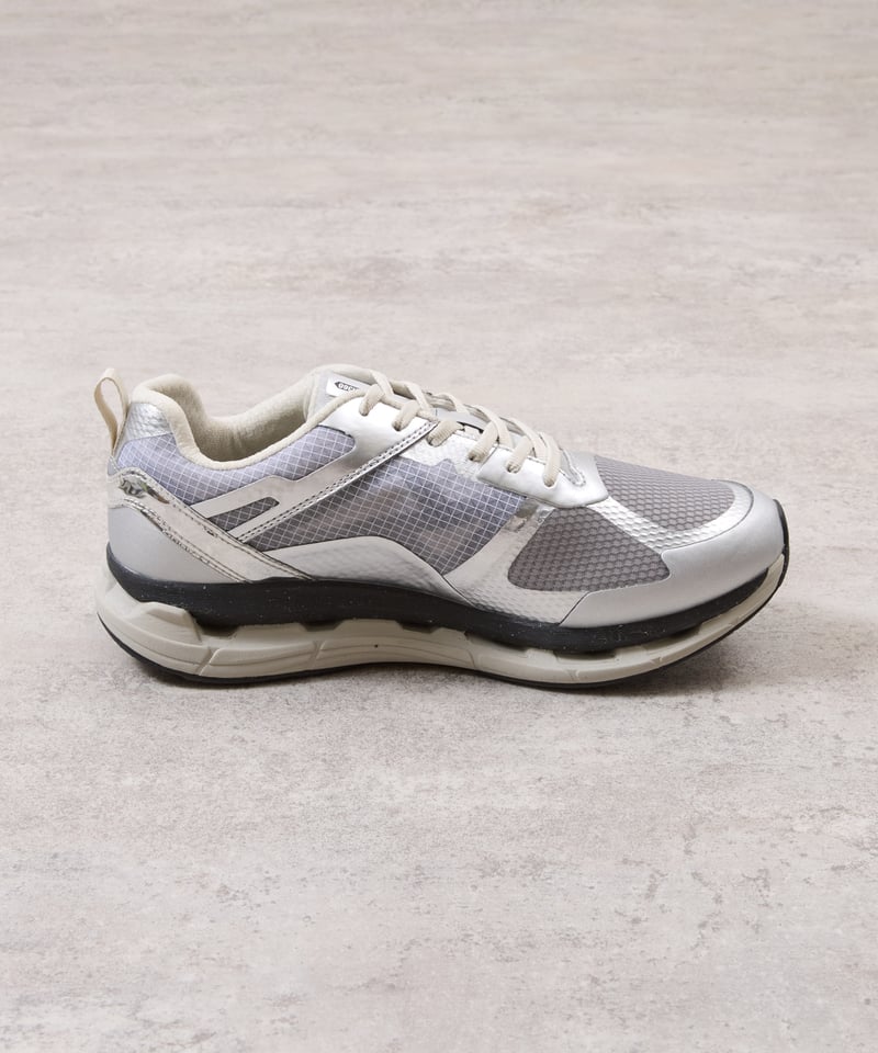 MOISTHROUGH360 モイスルー360 / VENTIRIS MT 特許取得・通気防水