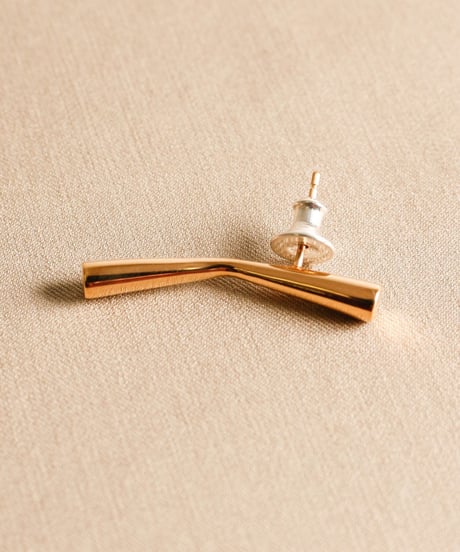 【米津玄師さん着用】【全2色】MIRAH ミラ / PIERCE ピアス (ペア) / P107M