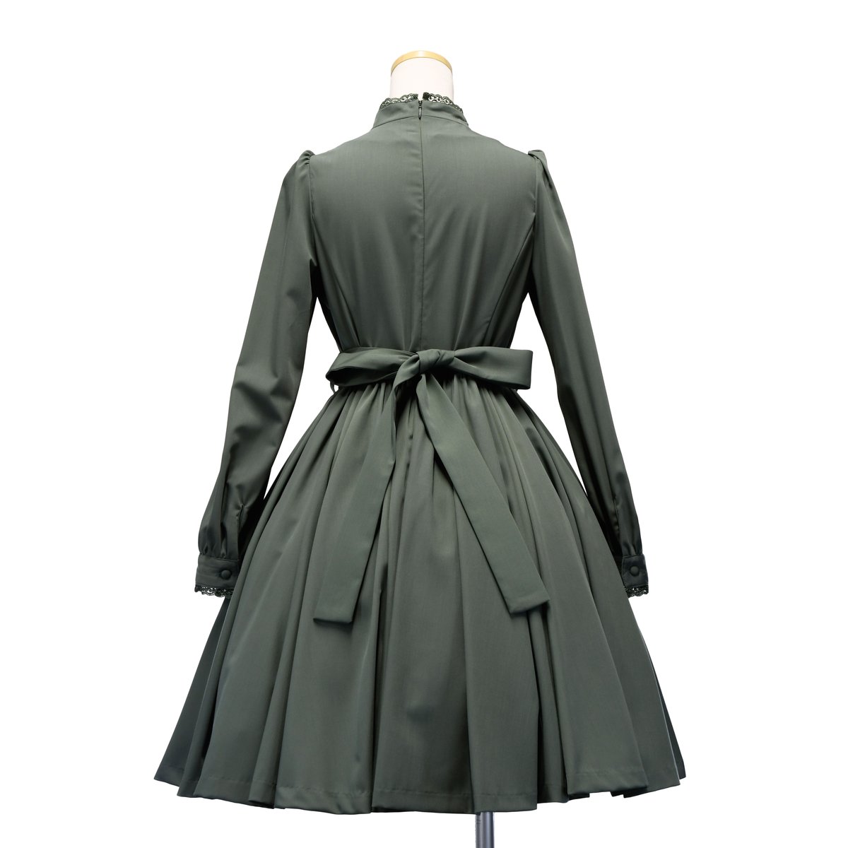 GOELIA】マルベリーシルクマッププリントフリルラップショート  