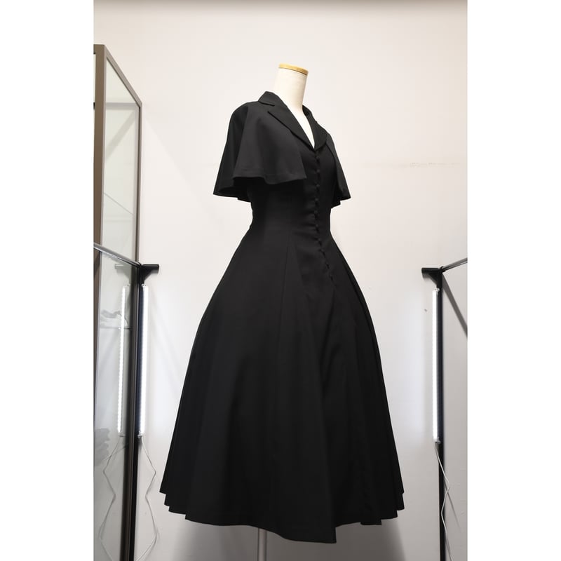 エラー品】“Adelheid”ケープワンピース | Sheglit MiDiom onlin