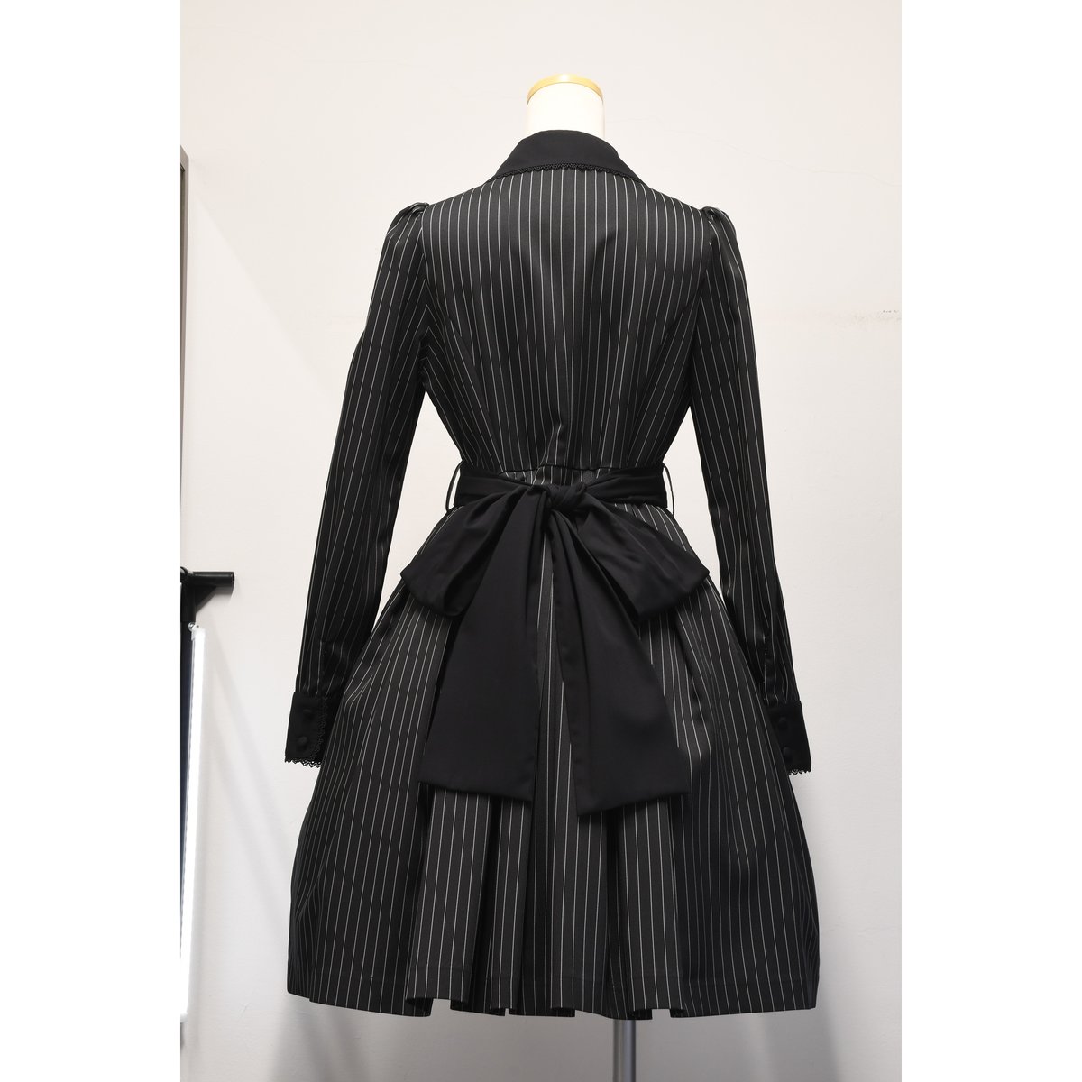 サンプル】 ストライプタックワンピース／ブラック | Sheglit MiDiom