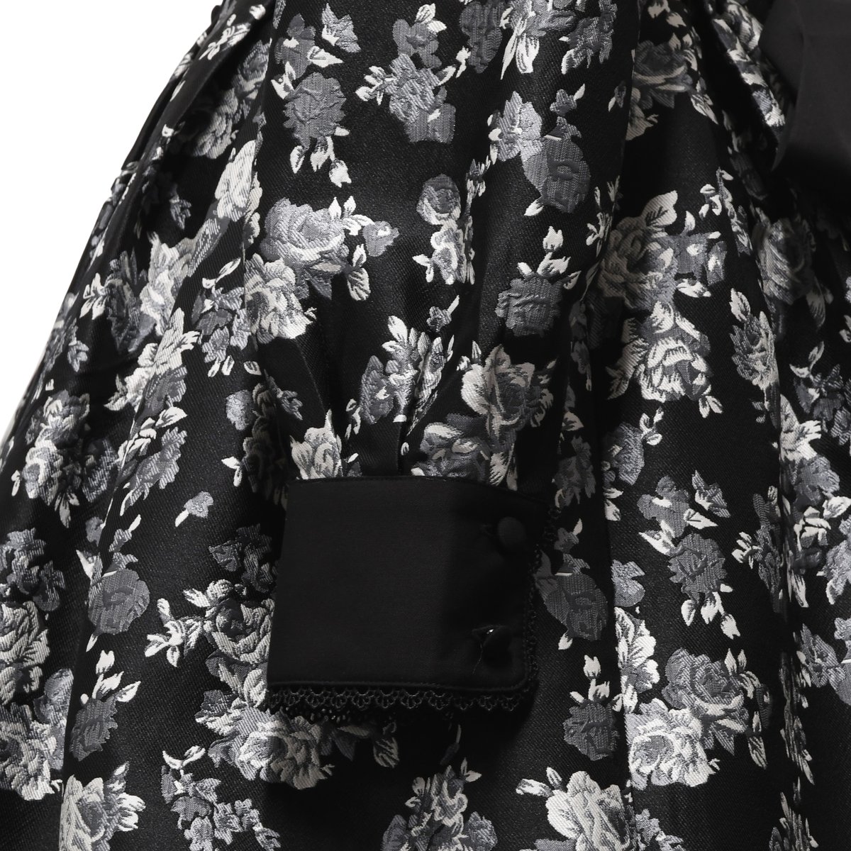 ローズジャガードタックワンピース | Sheglit MiDiom online store ローズジャガードタックワンピース | Sheglit MiDiom online store