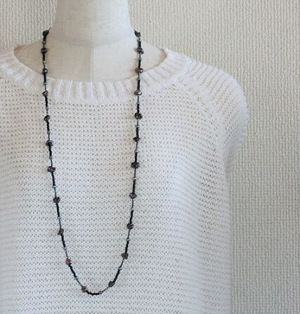 黒系パールとビーズのロングネックレス | YAZの宝石箱 ショップ