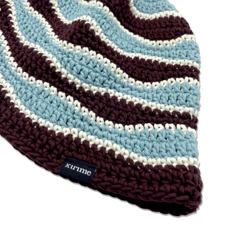 Wave Knitting Hat <Brown x White x Powder Blue>