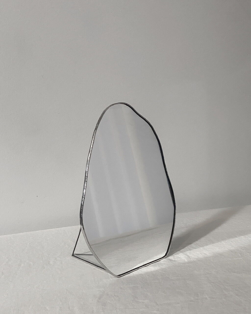 希少！MABO 80- 90s vintage 折りたたみ スタンドミラー WAVE TABLE MIRROR / W155×H195 | doro ONLINE STORE