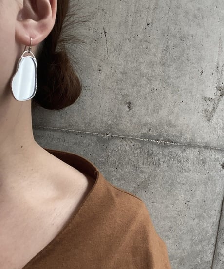 MIRROR GLASS BEAN SHAPE EARRING / ピアス・イヤリング