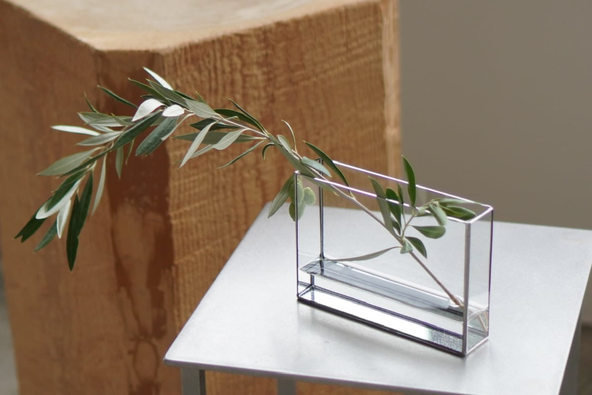 VITRON カットガラス フラワーベース fit=scale-down,w=1200