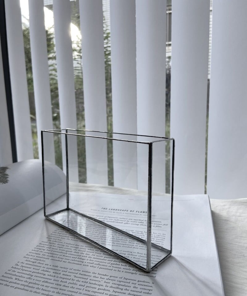 FLOWER VASE / W15.2cm / ガラス器・長方薄型 | doro ONLINE