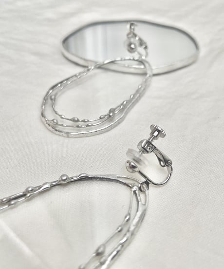 OYSTER EARRINGS / ピアス・イヤリング