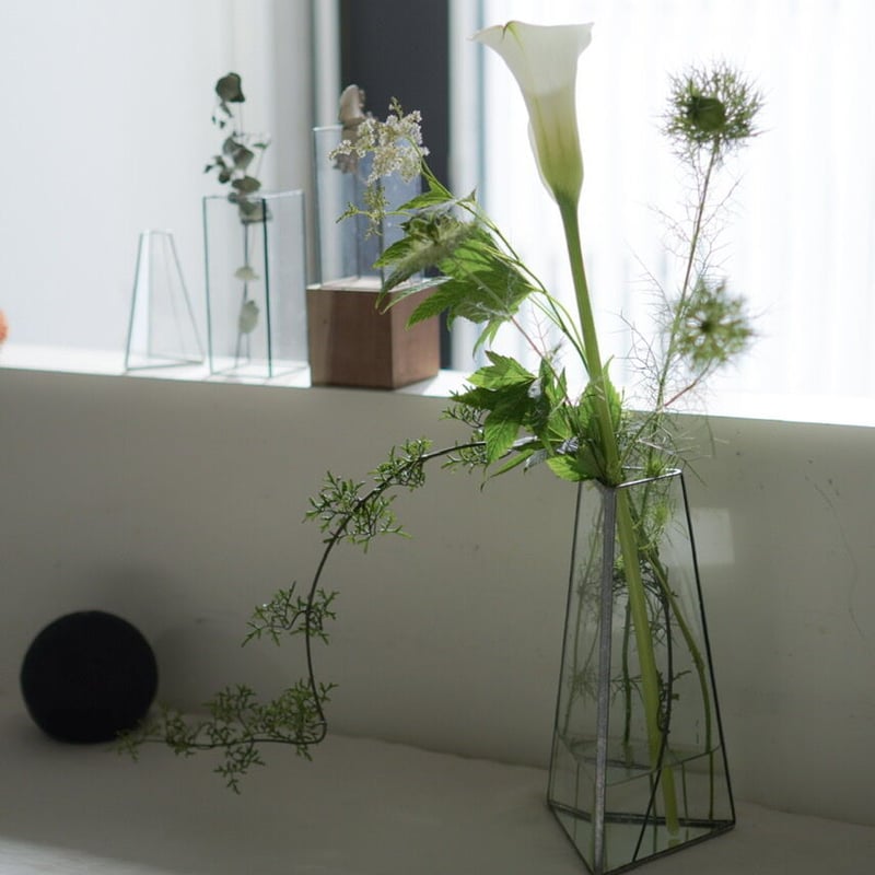 FLOWER VASE 三角立体 -M- / H23cm | doro ONLINE STORE FLOWER VASE 三角立体 -M- / H23cm | doro ONLINE STORE
