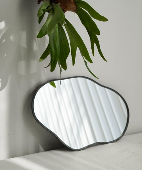 No.19 POND WALL MIRROR / SIZE 200×305
