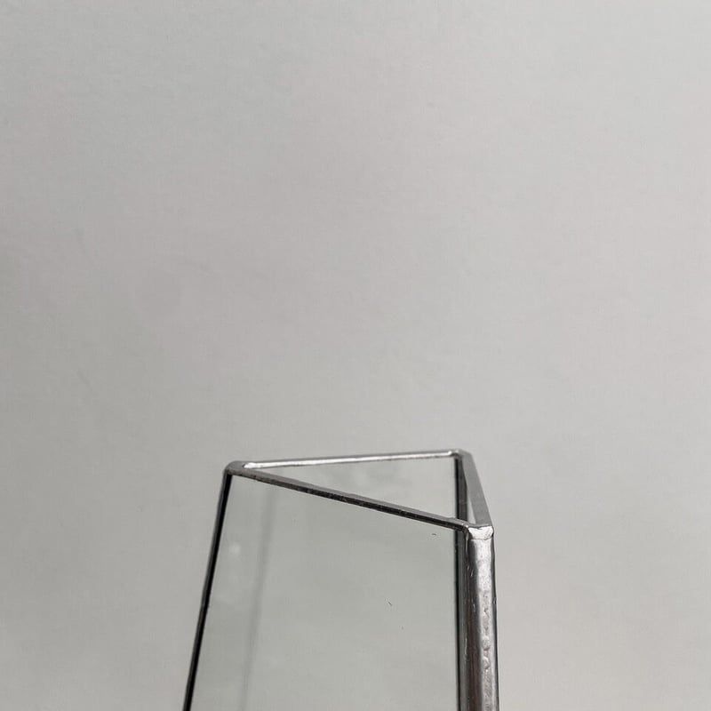 FLOWER VASE 三角立体 -M- / H23cm | doro ONLINE STORE FLOWER VASE 三角立体 -M- / H23cm | doro ONLINE STORE