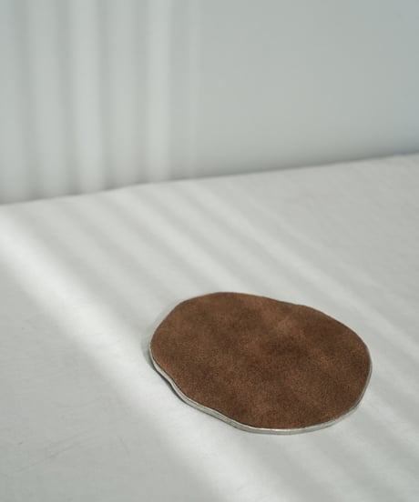 PUDDLE MIRROR PLATE / M / W115×H100 / LEATHER