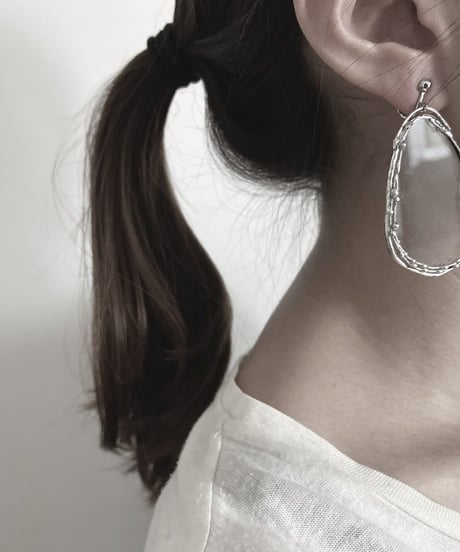 OYSTER EARRINGS / ピアス・イヤリング