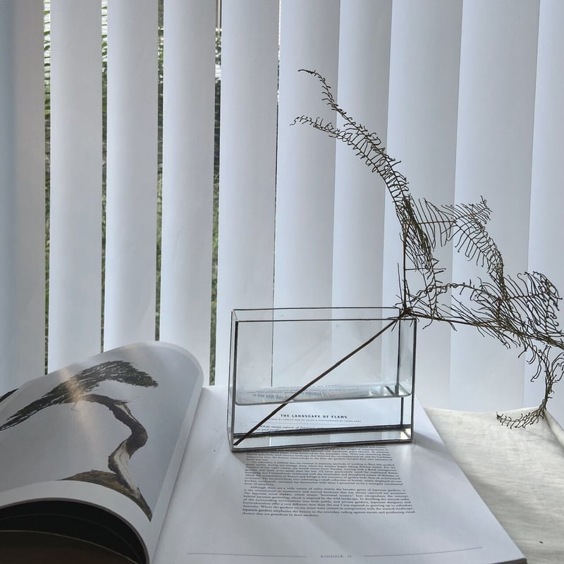 バカラ　特大フラワーベース　共箱　高さ32.5㎝　東Y7-0820⭐︎2Fトヒチ バカラ 特大フラワーベース 共箱 高さ32.5㎝ 東Y7-0820⭐︎2Fトヒチ