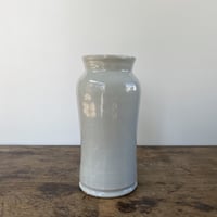 安齋新厚子　白磁花入れ【一点もの】
