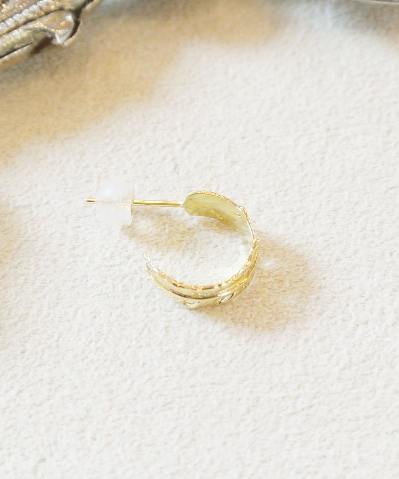 22093-132 K18YG フェザーピアス S | CROCE・VIGOR オンラインショップ