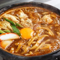出汁の違いを楽しもう！いつものかつおだし、きのこ出汁の味噌煮込みうどん4食セット