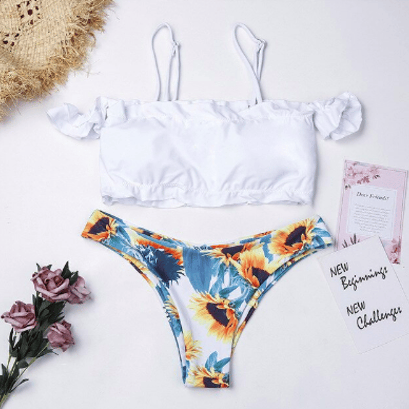 さくらもちFRAY IDショルダーフリルビキニ WHT 即日発送】【ビキニ】【水着】フリルショルダーさくらんぼビキニ