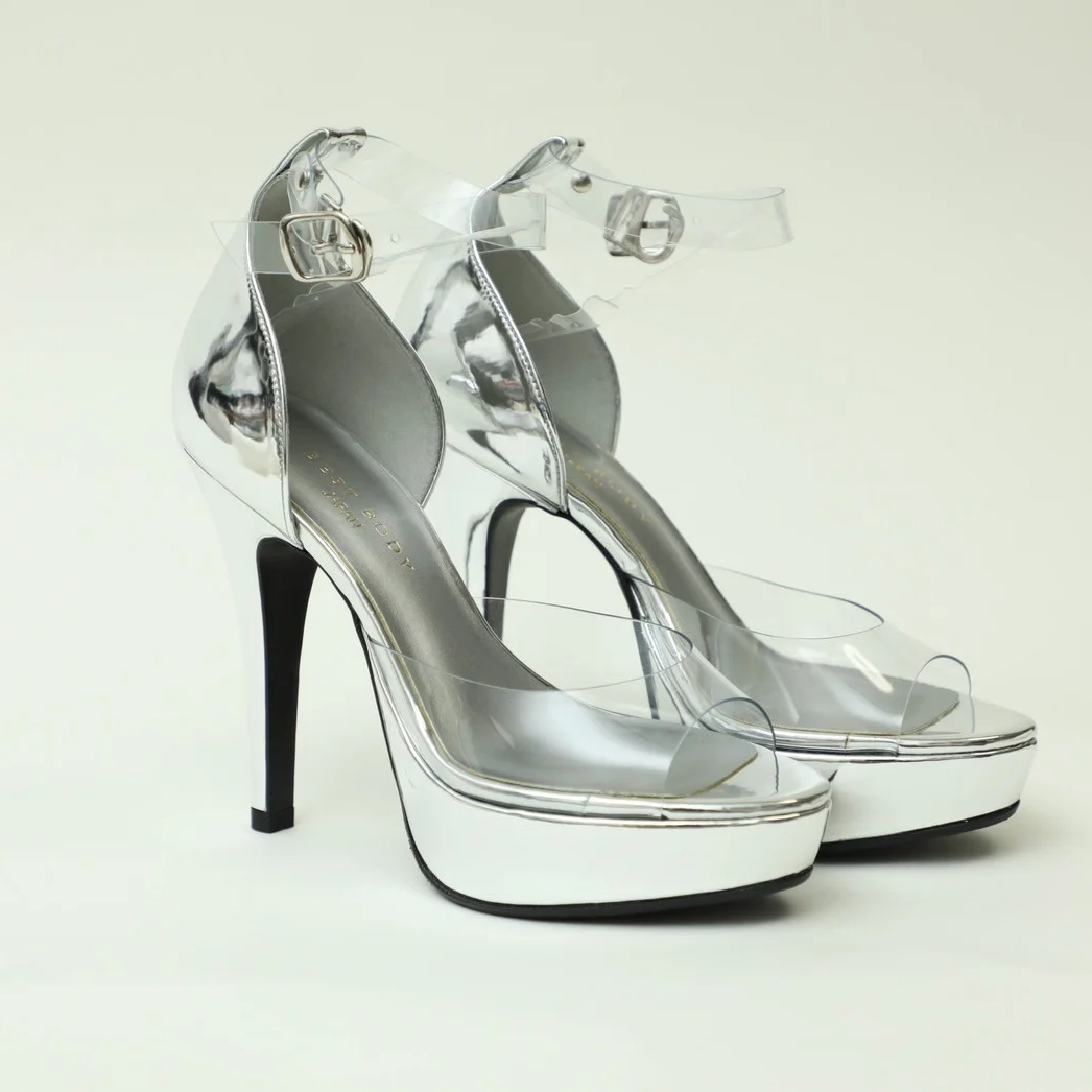 極美品】ベストボディジャパン2024年度 公式ヒール（シルバー） 23cm