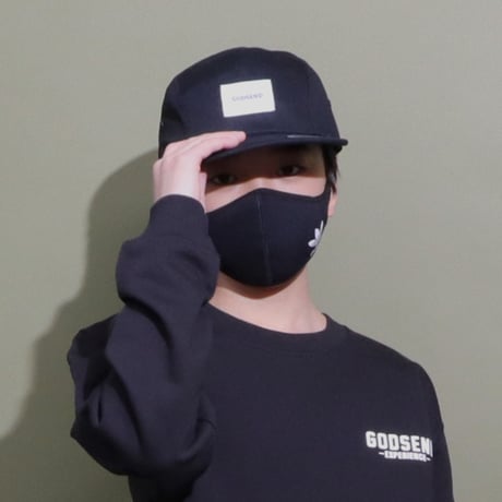 CLASSIC  CAMP  CAP  BLACK